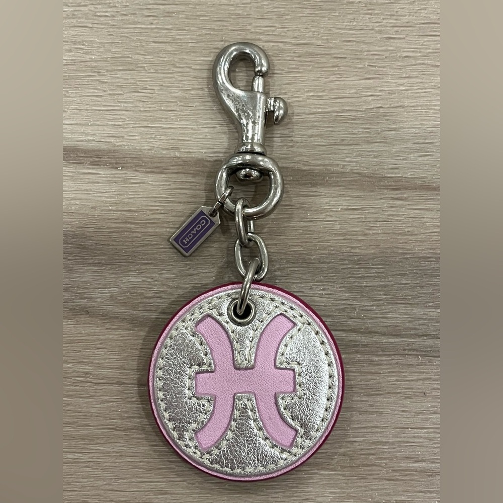 Coach Pisces ♓️ Horoscope Keychain Vintage Fob - Picture 2 of 4